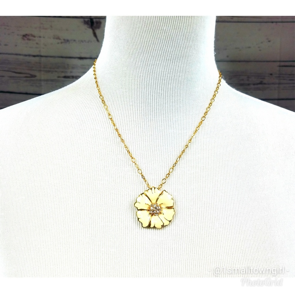 J. Crew enameled floral pendant necklace 10" drop - Picture 1 of 6